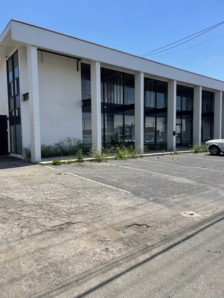 More details for 1250 Commercial Ave, Oxnard, CA - Industrial for Rent