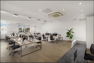 193 Brompton Rd, London to rent Interior Photo- Image 1 of 12