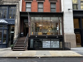 7 W 19th St, New York, NY for rent Building Photo- Image 1 of 6