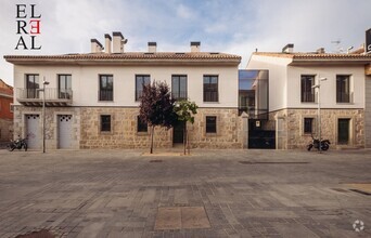 Retail in Torrelodones, MAD for rent Interior Photo- Image 2 of 5