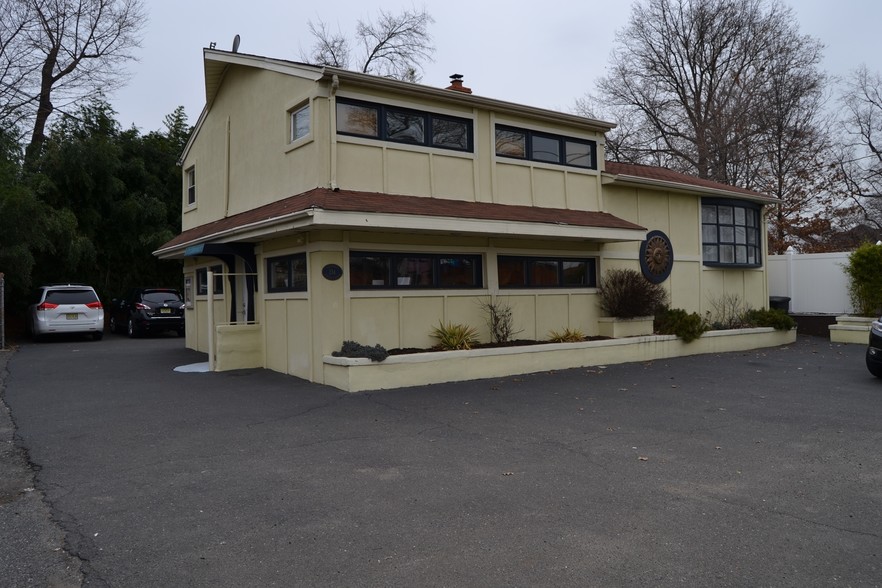 234 McLean Blvd, Paterson, NJ for sale - Primary Photo - Image 1 of 1