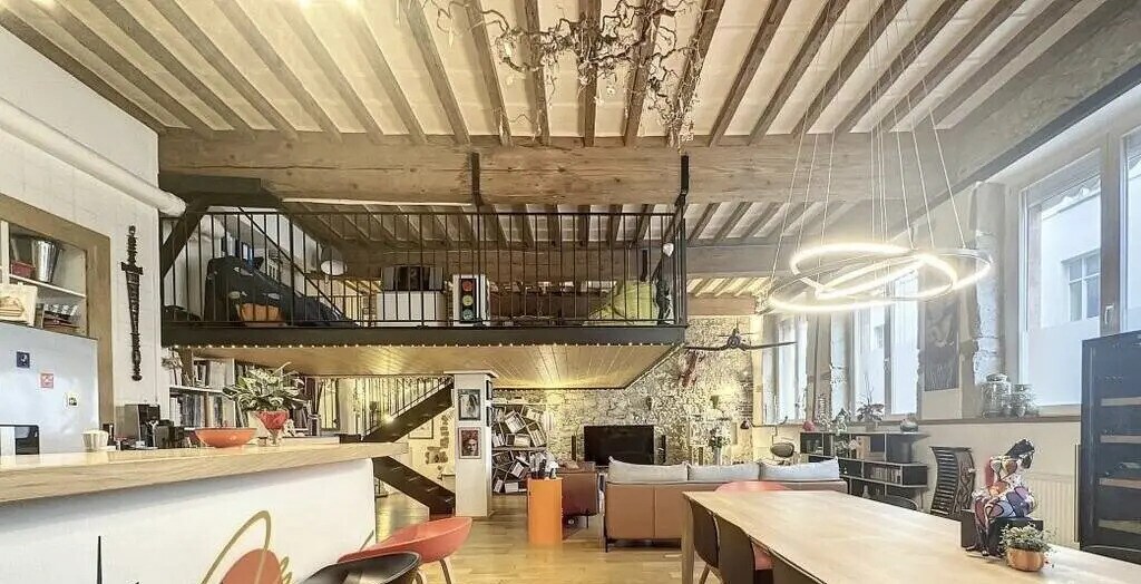 Vente Bureaux 134 m² - Photo 1