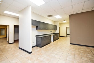 6385-6425 W 52nd Ave, Arvada, CO to rent Building Photo- Image 1 of 3