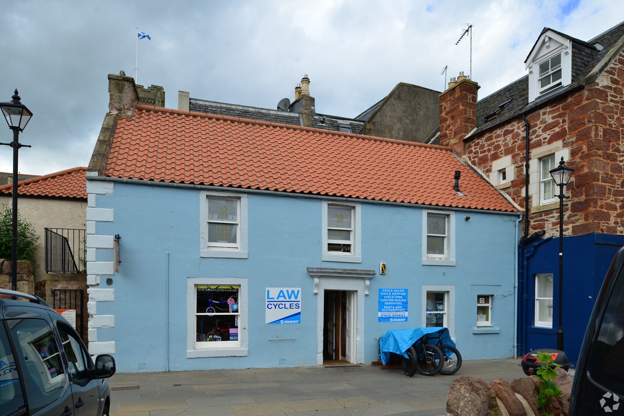 2-2A Law Rd, North Berwick for sale Primary Photo- Image 1 of 3