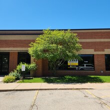 4602 S Biltmore Ln, Madison, WI for rent Building Photo- Image 1 of 11