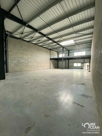 More details for Light Industrial to Rent