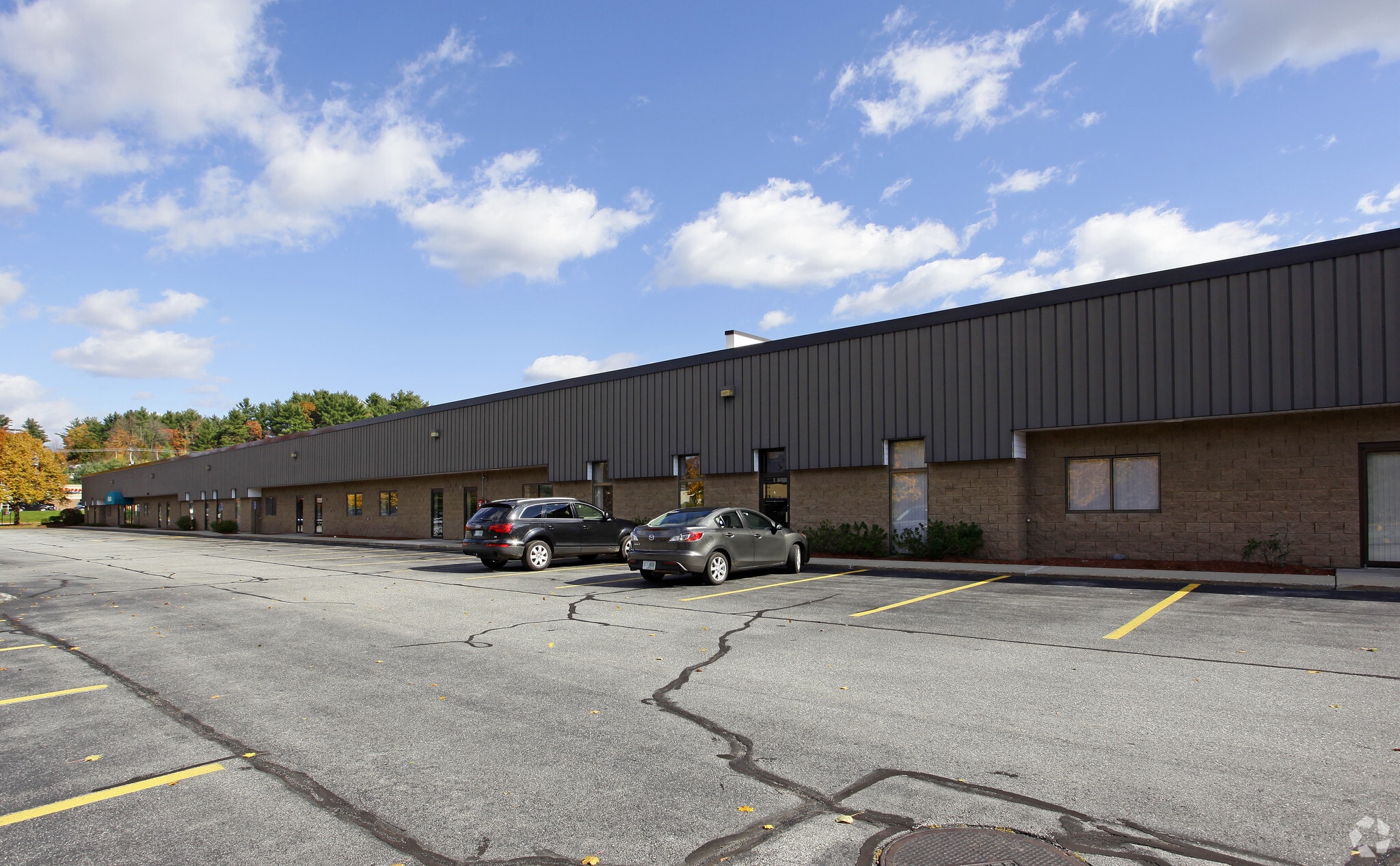 472 Amherst St, Nashua, NH to rent Building Photo- Image 1 of 2