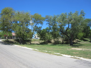 00 11th St, Bandera, TX for sale Primary Photo- Image 1 of 1