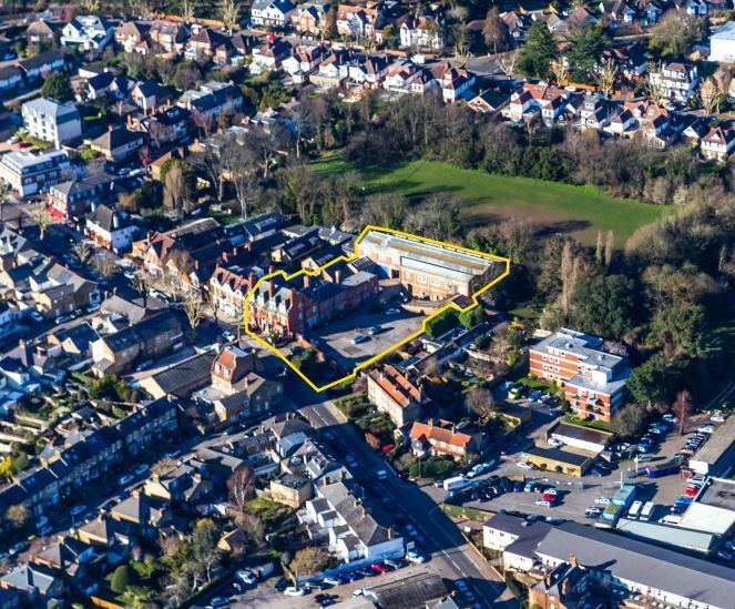 60-68 Station Rd, Hampton for sale - Primary Photo - Image 1 of 1