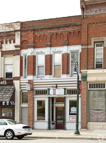 205 N Bridge St, Grand Ledge, MI for sale - Primary Photo - Image 1 of 1