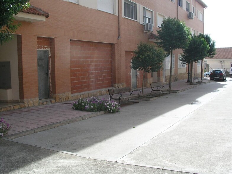 Build-to-Rent in Torrelaguna, Madrid for sale - Building Photo - Image 1 of 3