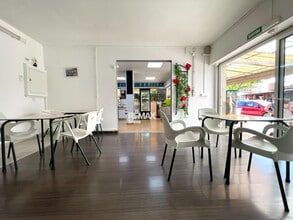 Retail in Roses, Gerona to rent Interior Photo- Image 1 of 27
