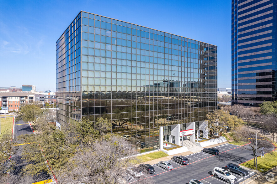 5001 Lyndon B Johnson Fwy, Dallas, TX for rent - Building Photo - Image 1 of 21