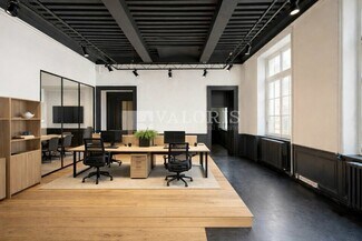 More details for 33 Place Bellecour, Lyon - Office to Rent