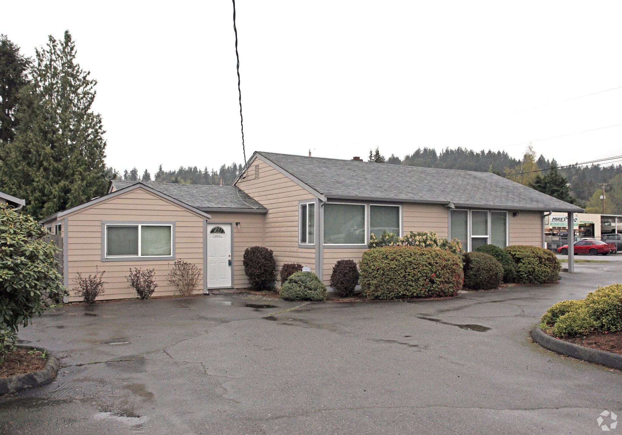 10903 Valley Ave E, Puyallup, WA for sale Primary Photo- Image 1 of 1