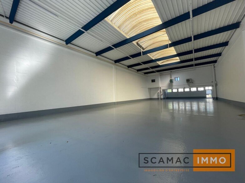 Office in Bonneuil-sur-Marne to rent - Building Photo - Image 3 of 14