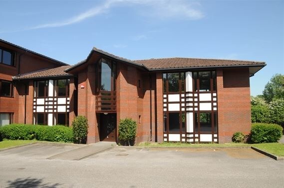 More details for Units 7 & 8 Oriel Crt, Alton - Office for Sale
