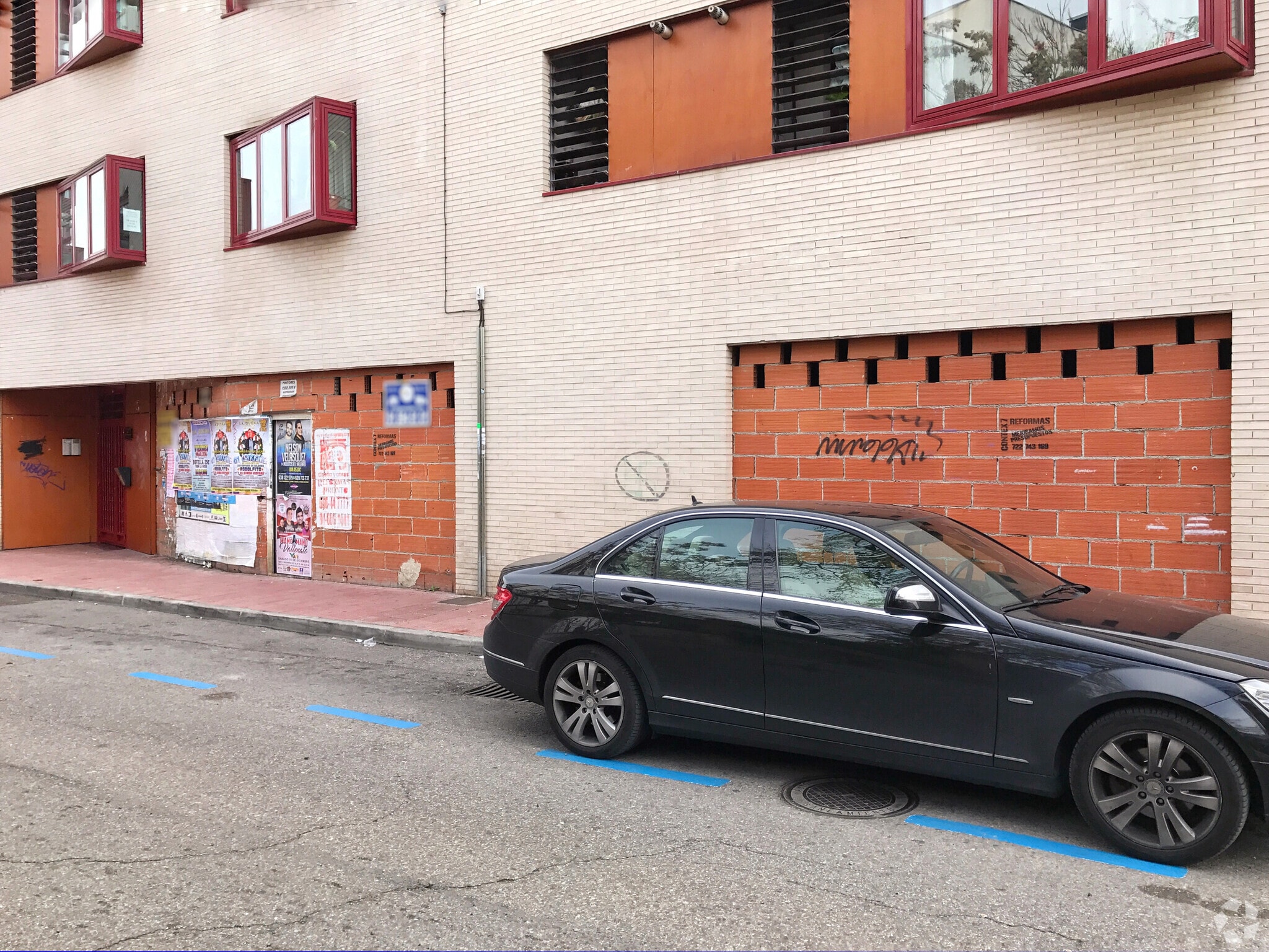 Retail in Valdemoro, Madrid to rent Interior Photo- Image 1 of 2