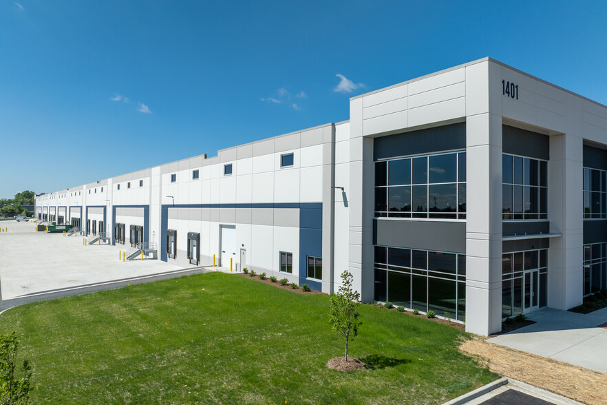 Batavia Logistics Center - Commercial Property