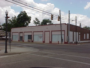 100 S Main St, Headland, AL for sale Primary Photo- Image 1 of 1