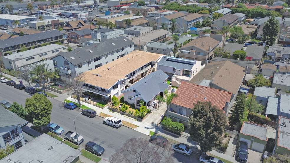 1120-1122 Stanley Ave, Long Beach, CA for sale - Primary Photo - Image 1 of 1