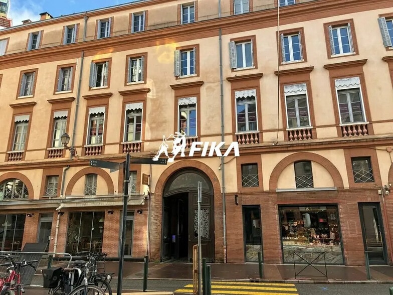 Office in Toulouse to rent - Building Photo - Image 1 of 8