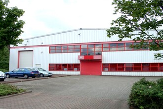 George Henry Rd, Tipton to rent Building Photo- Image 1 of 9
