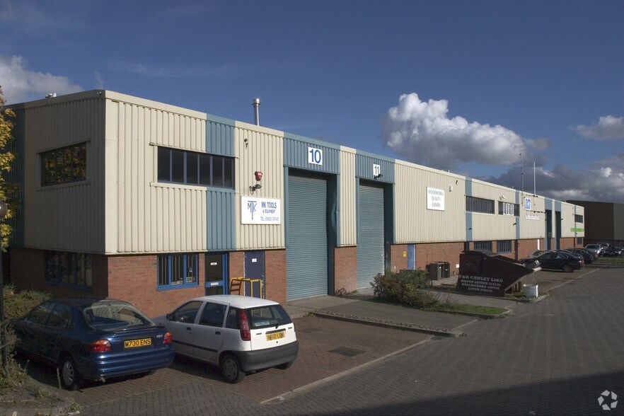 10-13 James Way, Milton Keynes for sale - Primary Photo - Image 1 of 1