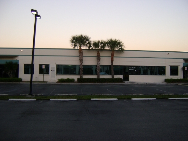 13630 NW 8th St, Sunrise, FL for rent - Building Photo - Image 3 of 13