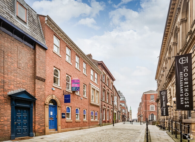 3 Mawdsley St, Bolton to rent - Building Photo - Image 3 of 3