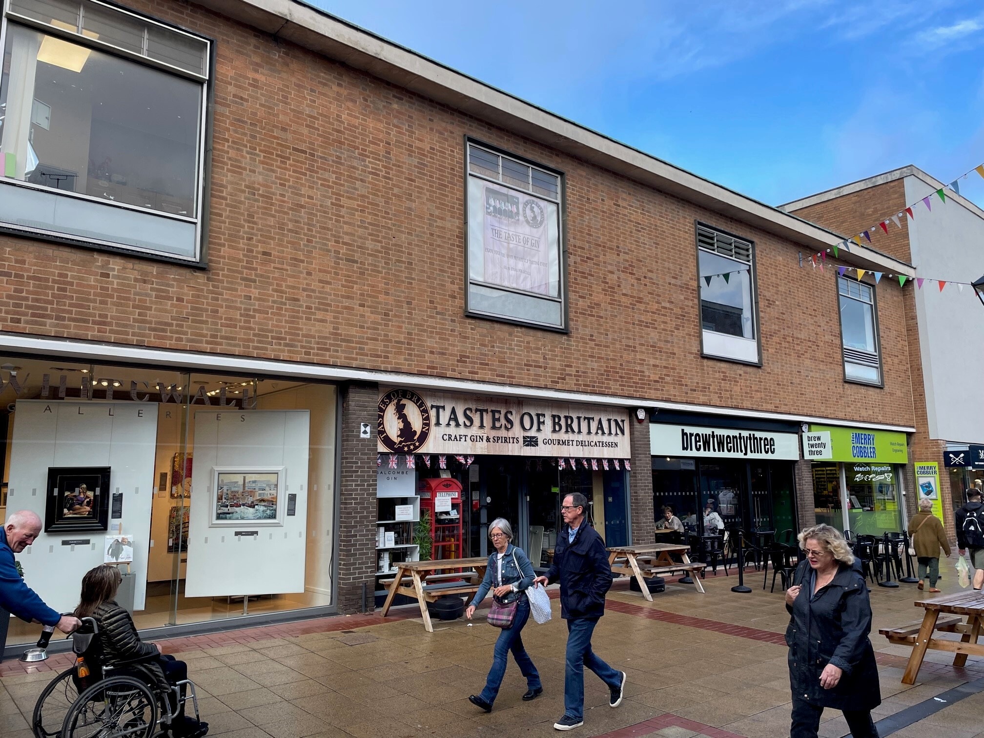 Mell Sq, Solihull to rent Primary Photo- Image 1 of 12