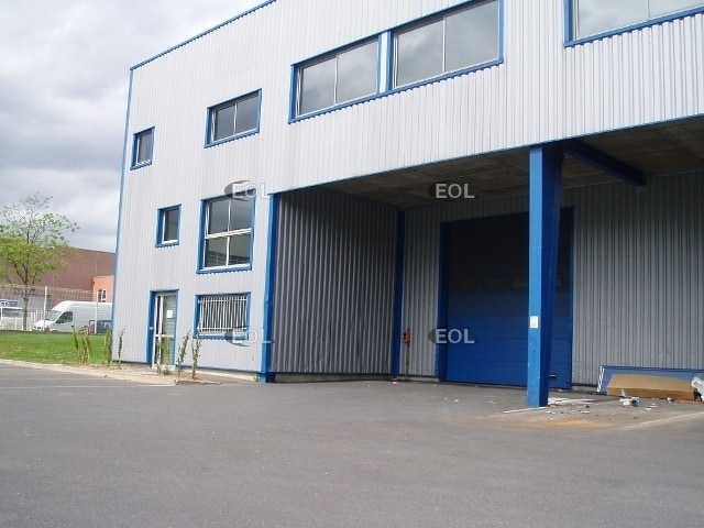 Light Industrial in Gennevilliers to rent - Building Photo - Image 2 of 5