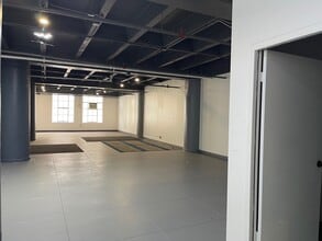 155 W Washington Blvd, Los Angeles, CA to rent Interior Photo- Image 2 of 3