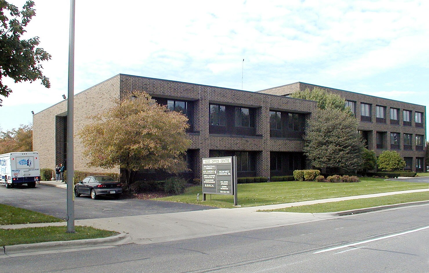 15020 S Cicero Ave, Oak Forest, IL for sale Primary Photo- Image 1 of 1