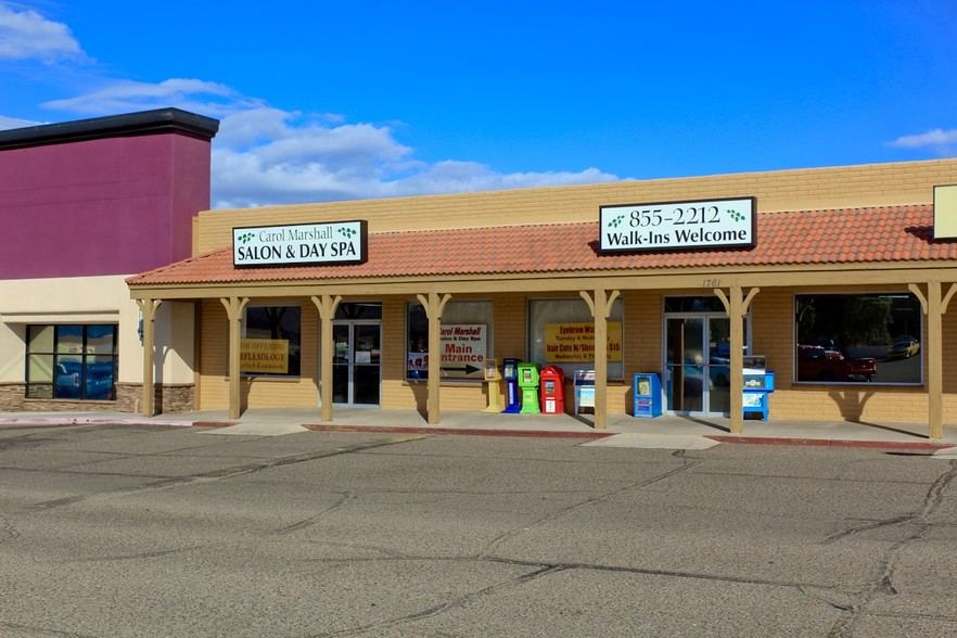 1761 Mcculloch Blvd N, Lake Havasu City, AZ for rent - Building Photo - Image 2 of 9