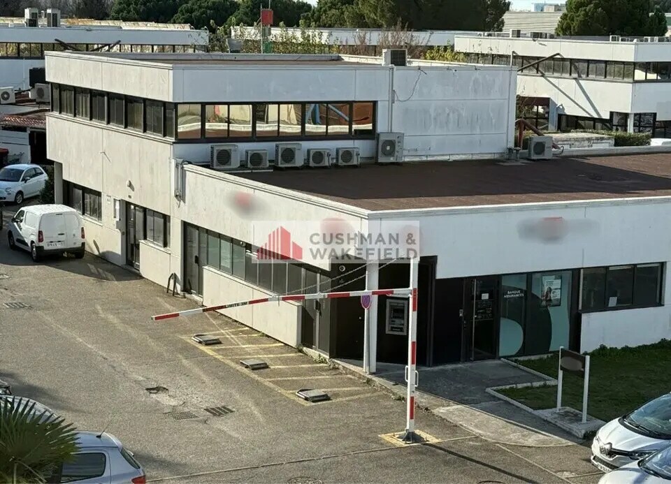 Vente Bureaux 150 m² - Photo 1
