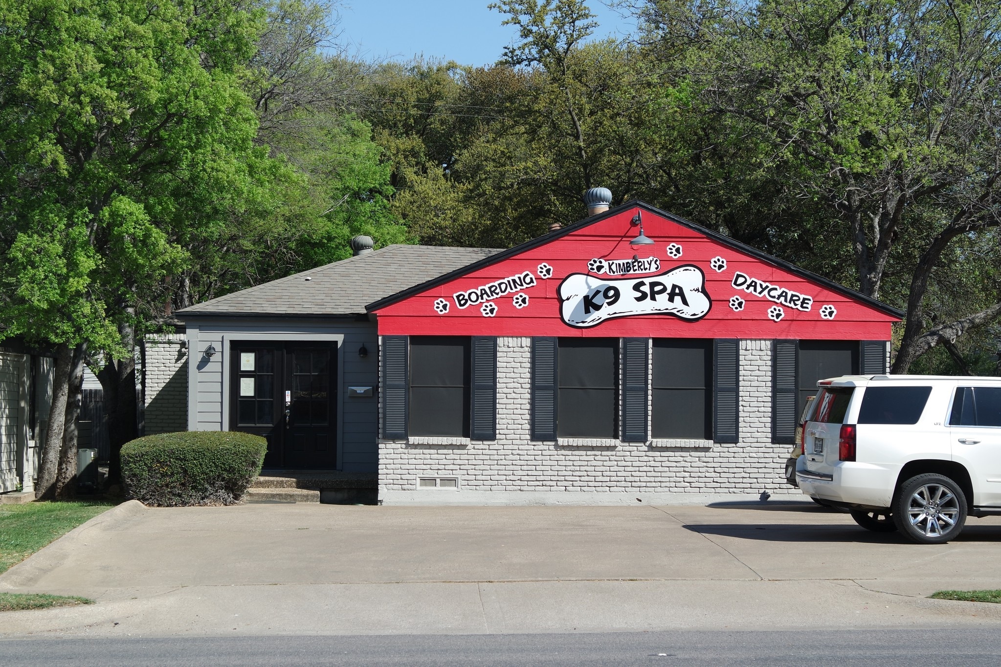 4555 W Lovers Ln, Dallas 75209