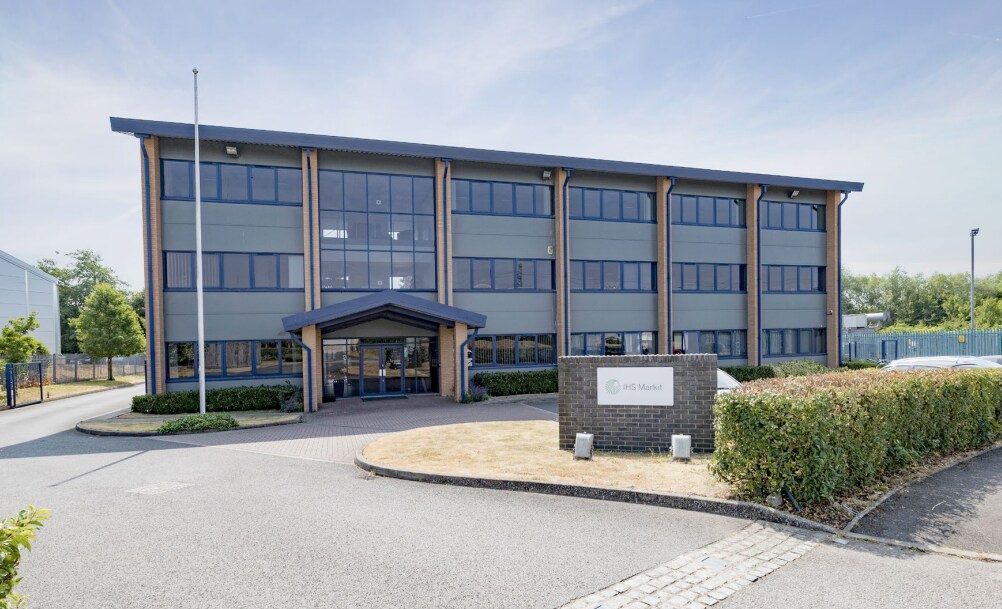 3-5 Huxley Clos, Wellingborough for sale Primary Photo- Image 1 of 1