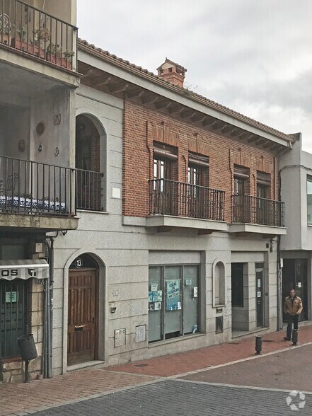 Plaza del Pueblo, 13, Colmenar Viejo, Madrid for sale - Building Photo - Image 2 of 2