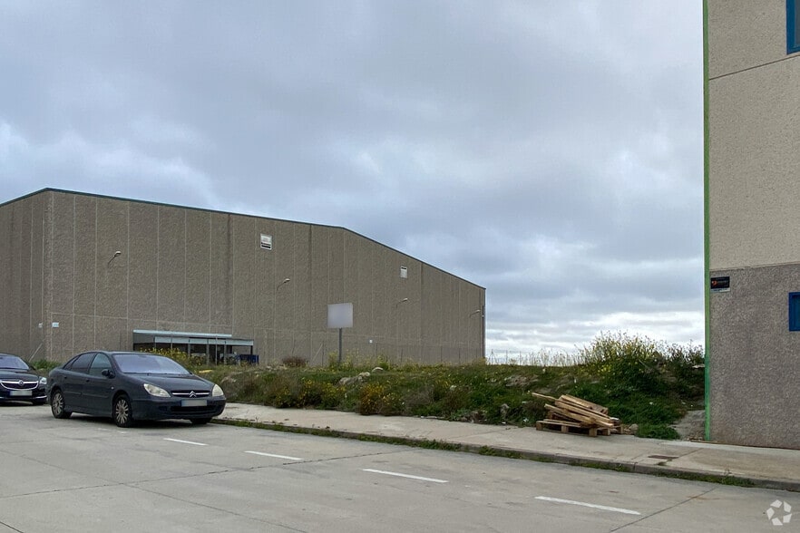 Calle Cataluña, 14, Esquivias, Toledo to rent - Building Photo - Image 2 of 2