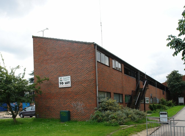 More details for 108-109 Liscombe, Bracknell - Light Industrial to Rent