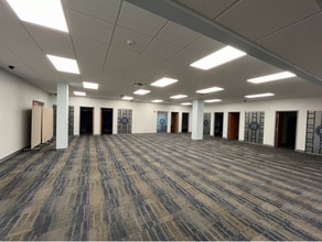 2700 W Dr Martin Luther King Jr Blvd, Tampa, FL to rent Building Photo- Image 1 of 6