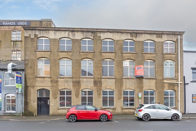 More details for 39 Holbeck Ln, Leeds - Retail to Rent