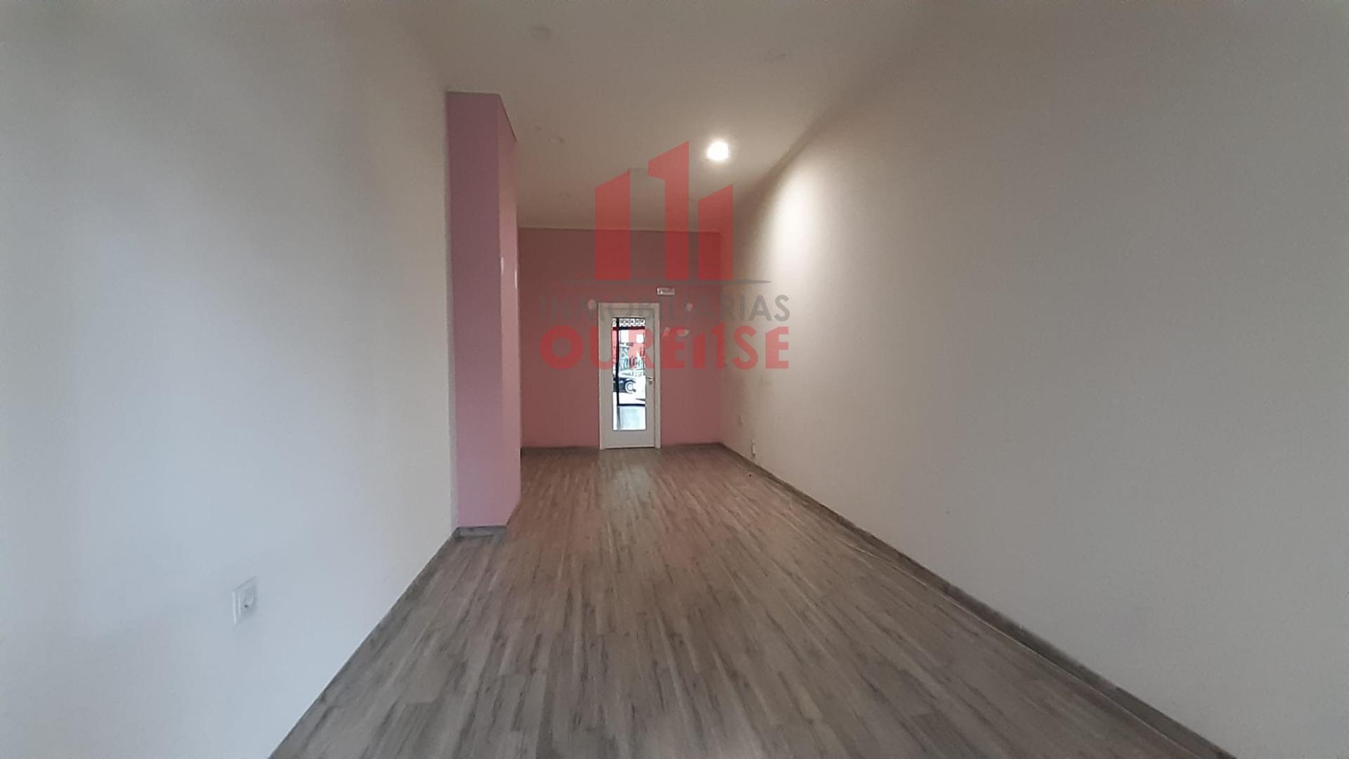 Retail in Ourense, Orense to rent Primary Photo- Image 1 of 8