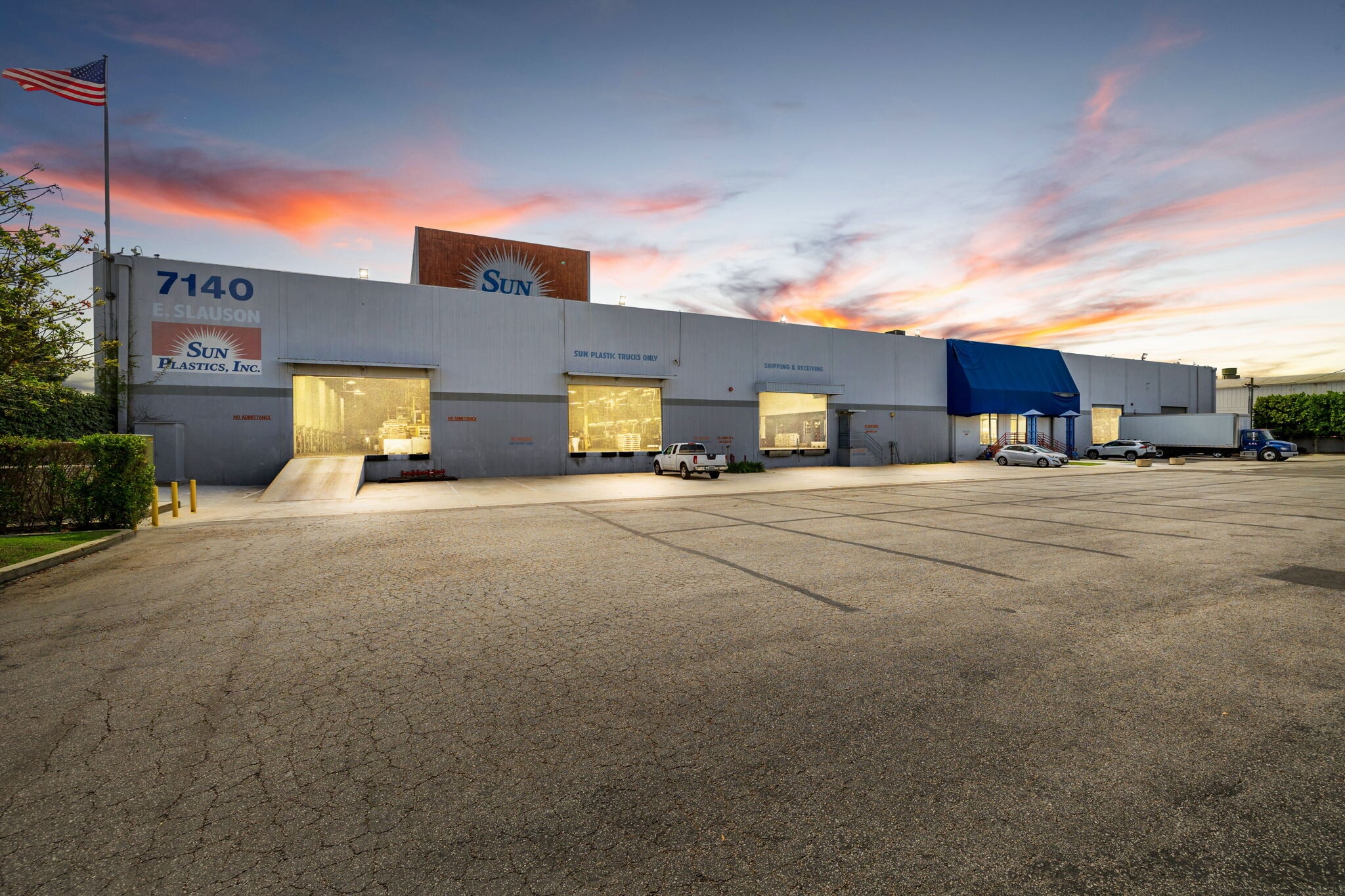 7136-7140 E Slauson Ave, Commerce, CA to rent Building Photo- Image 1 of 4