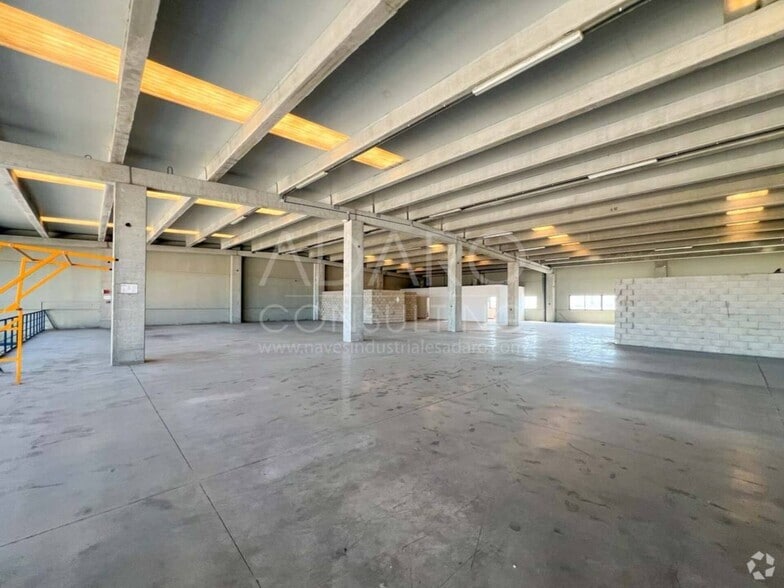 Industrial in Alcalá de Henares, Madrid to rent - Interior Photo - Image 1 of 1