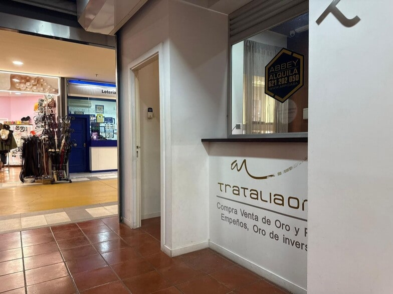 Calle Maestro Amado Morán, 1, Gijón, Asturias for sale - Building Photo - Image 3 of 30