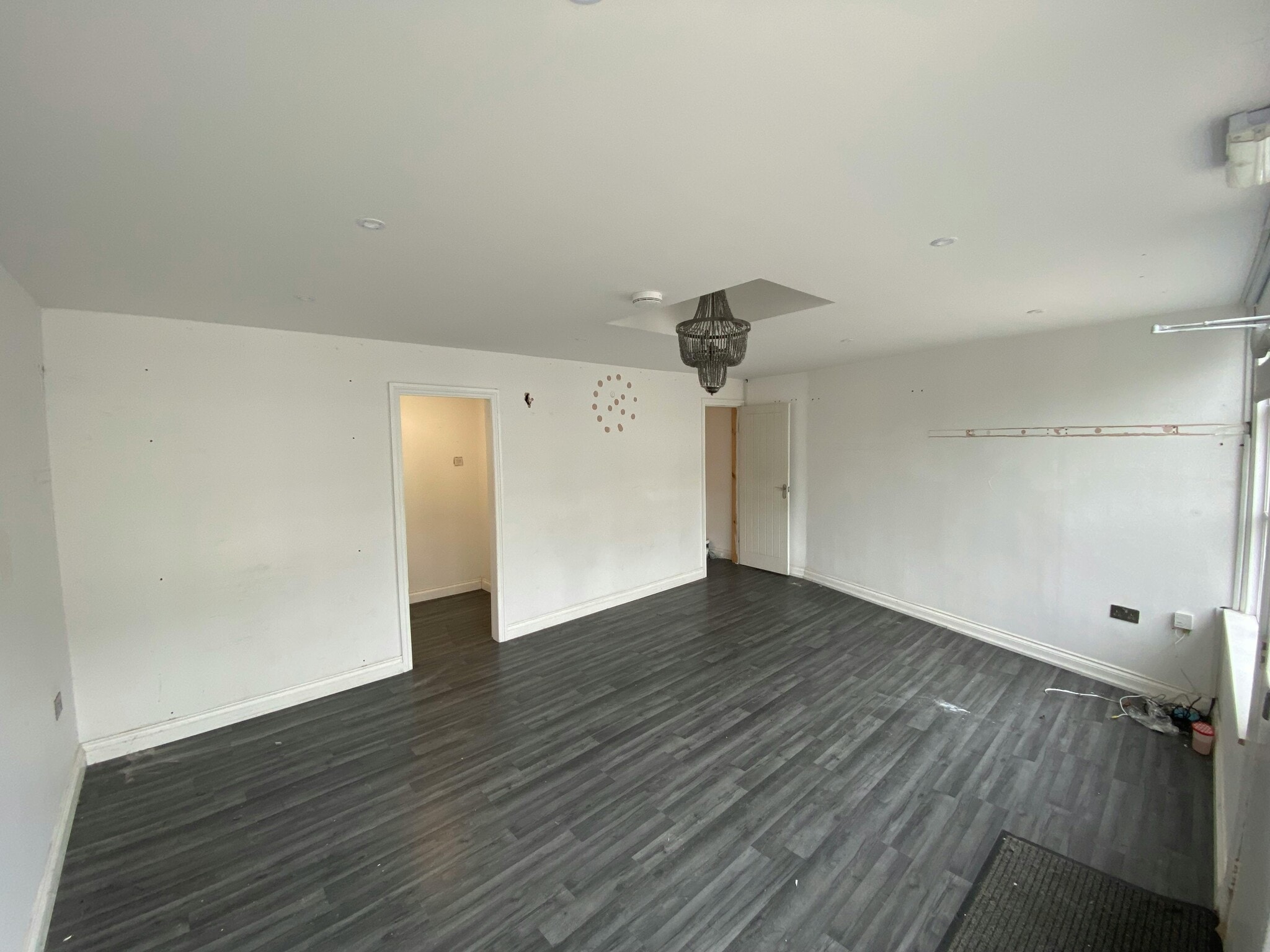 41B Lowtown, Pudsey to rent Interior Photo- Image 1 of 2