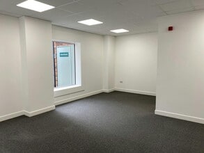 Market Pl E, Ripon to rent Interior Photo- Image 2 of 2