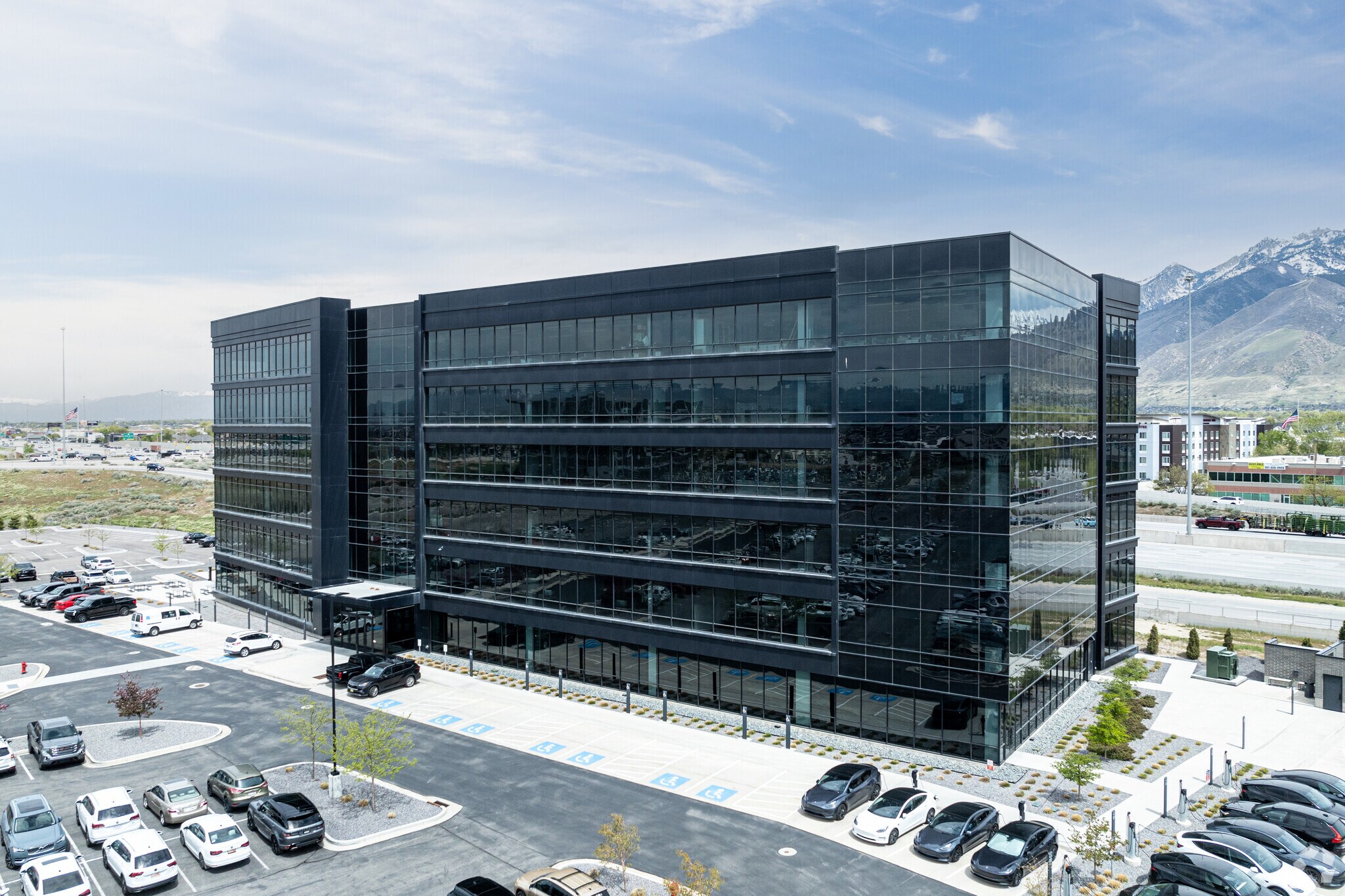 13707 S 200 W, Draper, UT for sale Primary Photo- Image 1 of 1